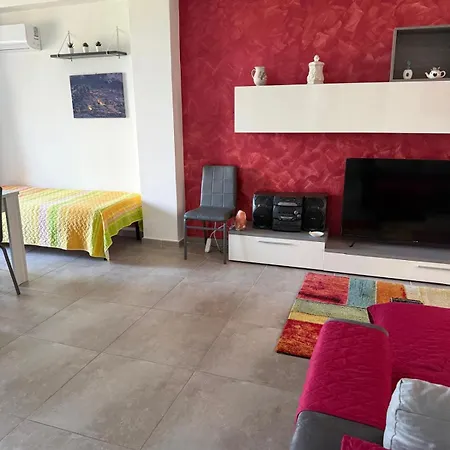 Collis Iani - Experience Apartment